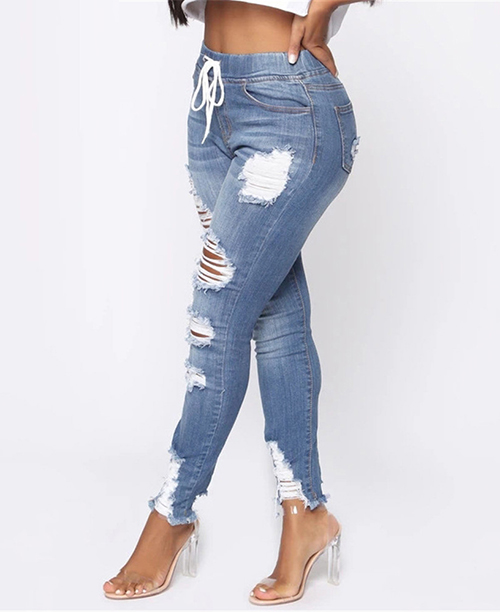 Calça jeans feminina destroyed