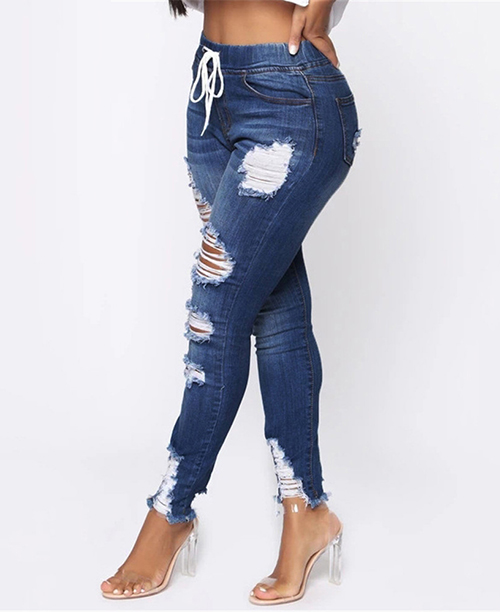 Calça jeans feminina destroyed