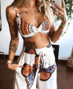 Conjunto calça pantalona e cropped estampado