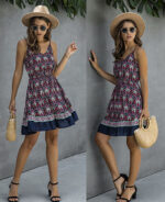 Vestido curto soltinho com estampa florida