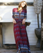Vestido longo estampa étnica manga 3/4