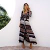 Vestido longo estampa étnica manga 3/4