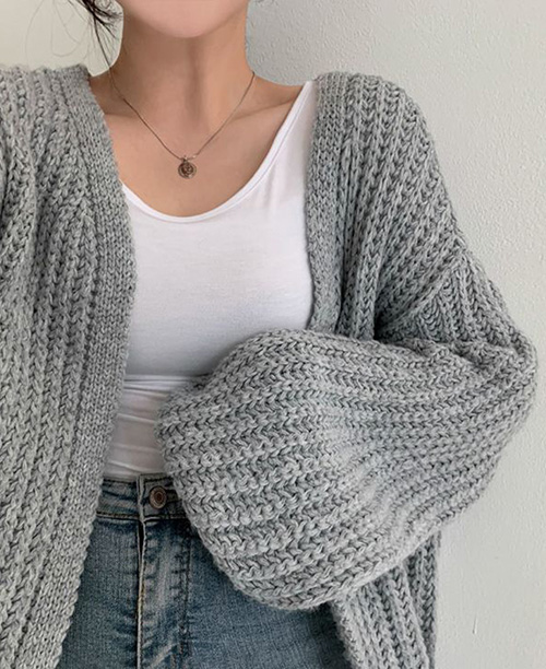 Cardigan feminino de tricot