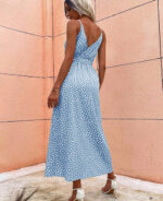 Vestido longo casual com fenda lateral