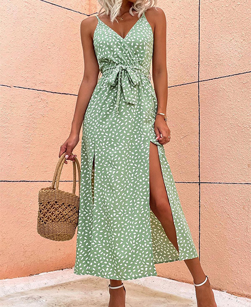 Vestido longo casual com fenda lateral