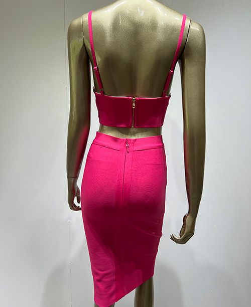 Conjunto feminino saia justa e cropped