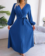 Vestido longo plissado com manga longa